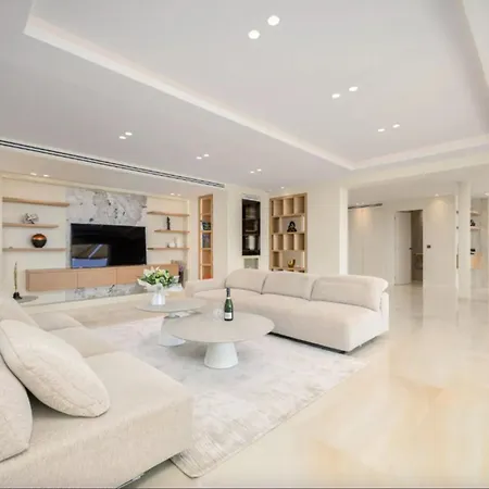 Large House With Pool And Sea View In Dom wakacyjny *