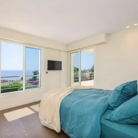 Large House With Pool And Sea View In Dom wakacyjny *
