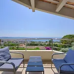 Large House With Pool And Sea View In Vallauris
