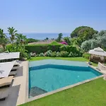 Large House With Pool And Sea View In Vallauris