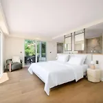 Сasa de vacaciones Large House With Pool And Sea View In *